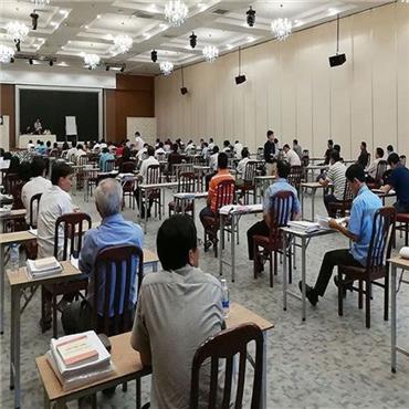 Ôn tập thi sát hạch chứng chỉ hành nghề hoạt động đấu thầu